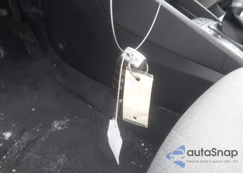 2018 Kia Rio S z USA, uszkodzony, nr VIN 3KPA24AB7JE060338